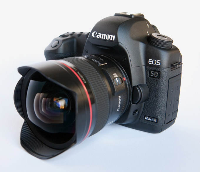 نام: review_canon5d_markii_f.jpg نمایش: 416 اندازه: 66.1 کیلو بایت