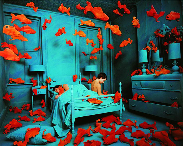 نام: 1_Sandy-Skoglund-Revenge-of-the-Goldfish-1981_g.jpg نمایش: 174 اندازه: 294.4 کیلو بایت